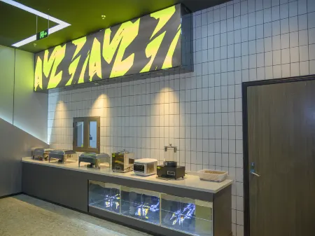 IU Hotel (Chongqing Yunyang Binjiang Avenue)