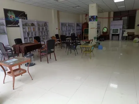 Wenchuan Guangming Inn Отели рядом с достопримечательностью «Renji Ximu Valley»