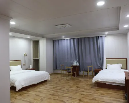 Holiday Inn Saga Xincheng Hotels in Saga