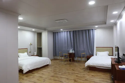 Holiday Inn Saga Xincheng Hotels in Saga