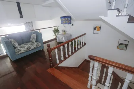 Wenling Shitang Seaside Home Homestay (Shitang Peninsula Tourist Resort Area) Отели рядом с достопримечательностью «Shitang Town»