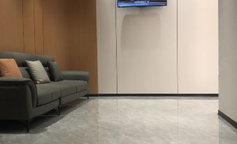 Luzhou Ludong Business Hotel