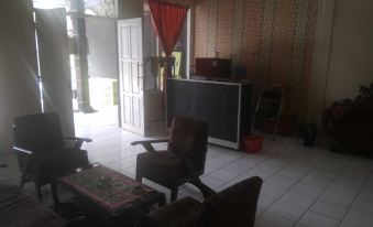 Capital O 92080 Green Home Stay