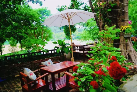 Anisa Mekong Riverside Villa