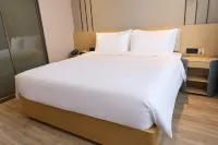 Starway Hotel (Yining Railway Station) Các khách sạn ở Y Ninh