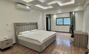Kingdom Center Homestay