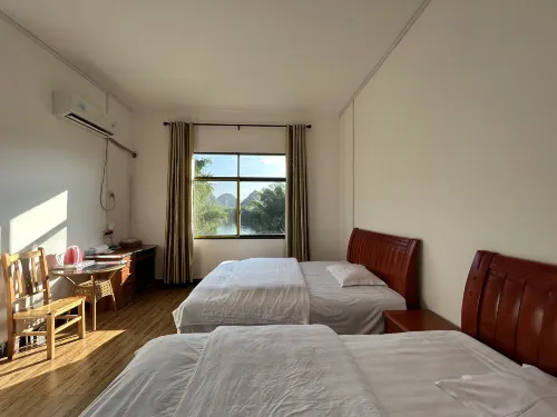 Hechi Menggu Inn - Homestays