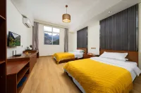 Jiuzhaigou Valley Scenic and Historic Interest Area Baili Resort Hotels in Zhongzha Furrow Luneng Resort