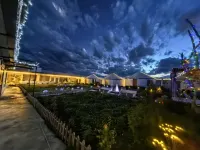 Zhaosu Qingnong Homestay