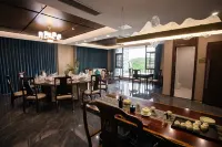 Borman Hotel - breakfast