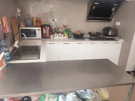 Ruihao Homestay (Jinjiang Building) Отели рядом с достопримечательностью «Pushi River Forest Park»