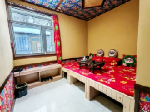 Xuegu bingxuezhiyuekezhan Hotels in Wuchang