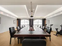 Manzhou International Hotel (Xiangyin) - parking
