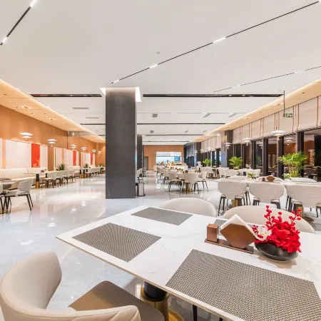 Chongwen Half Moon Wassim Hotel in Mianyang Zitong