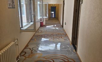 Beijing Guanyu Hotel (Wangjing Subway Station Branch)