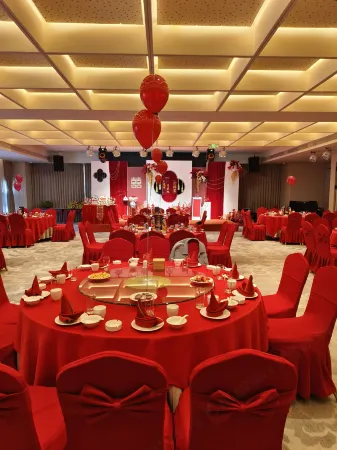 Chenghao Grand Hotel Отели в г. Цзинъюань