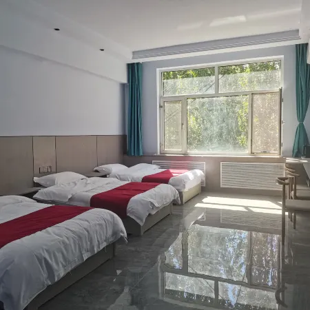 Boyar Hotel (Fengzhen City High-Speed Railway Station)