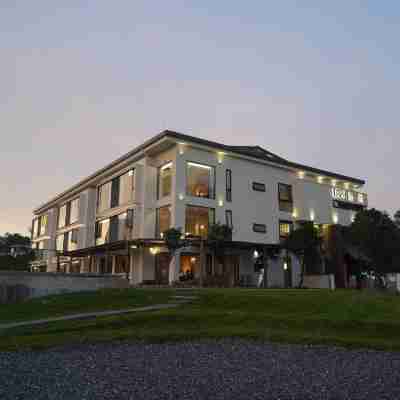 Yuran Riverside Designer Art Hotel Hotel Exterior