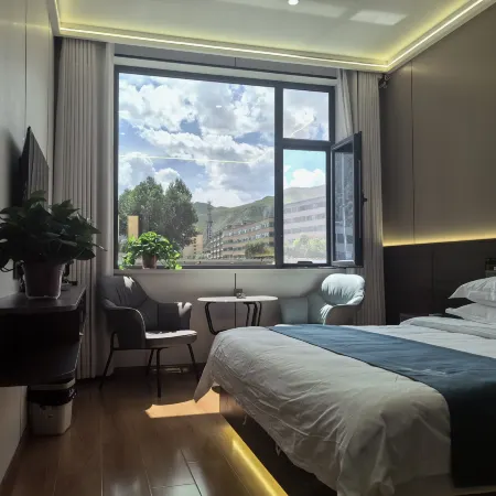 Lanting Elegant Residence Hotel