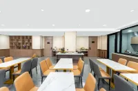 Caifu Sunshine Oxygen-enriched Hotel (Yak Square) - พร้อมอาหารเช้า