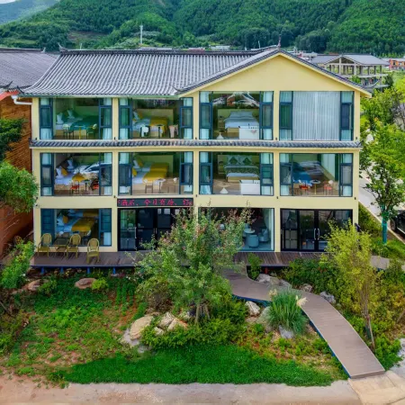 Qingfeng Lakeside Homestay