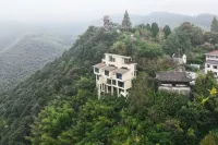 Lingyun Guanzhi Cloud Cliff Boutique Homestay Hotel in zona Red Mountains and Waters