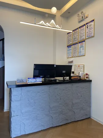 Yishanju Homestay Отели рядом с достопримечательностью «Hong'an Ancient Town»