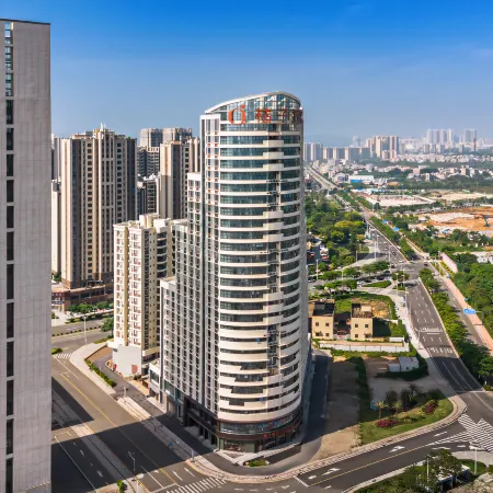 Orange Shanwei Station Hotel