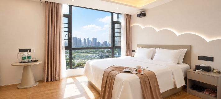 Heben Apartment (Wuyue Plaza) Отели в г. Сыхуэй