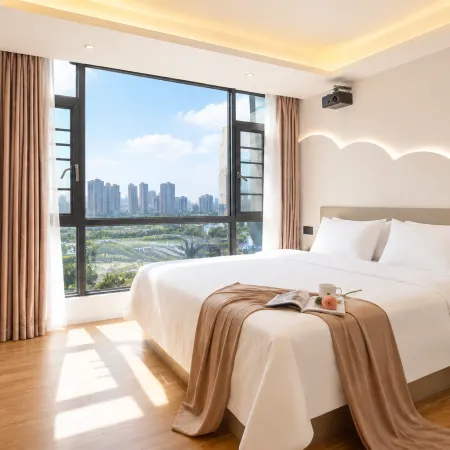 Heben Apartment (Wuyue Plaza)
