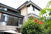 Zhangjiajie Jinxiyuan Homestay - parcheggio