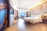 Atour Hotel (Zhuzhou Xiang River Scenic Zone) - Parking