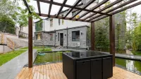 Floral Hotel · Mount Taishan Yijia Hotel