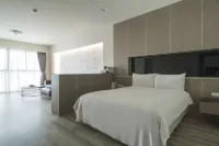 Whoops Hotel