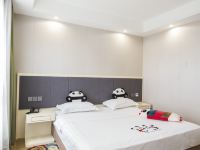 熊猫王子酒店(成都熊猫基地店) - 特惠大床房