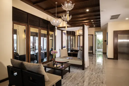 De Chai Colonial Hotel & Spa - parking
