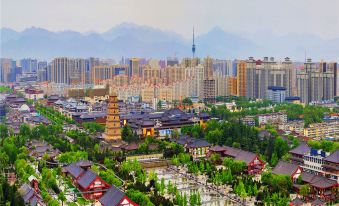 OJC Holiday Hotel(Xi'an Bell Tower Metro Station)