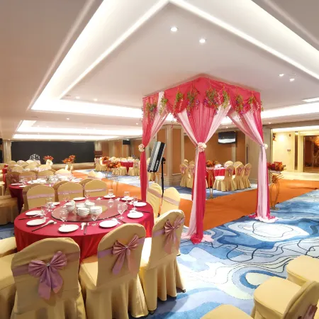 Vienna International Hotel (Meizhou Pingyuan Branch)