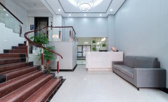 Xinghui Business Apartment