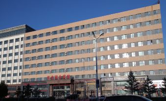 Lianchi Business Hotel