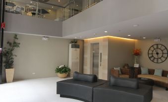 Cebu Hotel Plus - Housity