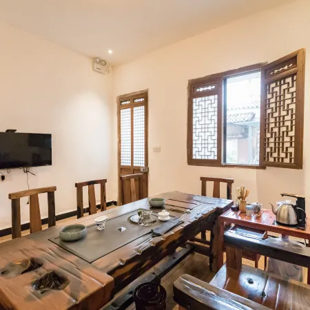 Ganfu Yard Homestay