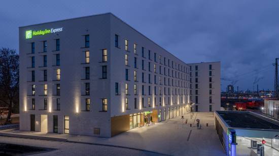 Holiday Inn Express Mannheim City Hauptbahnhof An Ihg Hotel Room Reviews Photos Mannheim 2021 Deals Price Trip Com