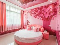 广州主题公寓 - 浪漫圆床房