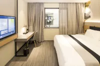 Homeinn Selected Hotel (Tianjin High-tech Zone Huayuan Industrial Park) -  Gaming & Esports