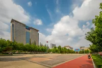 Home Inn (Zhaoyuan Fuqian Square Zhenhua)