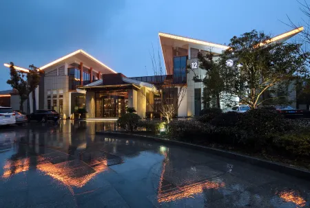 Begonia Hotel Отели рядом с достопримечательностью «Yangshelao Street»