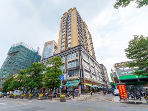 Puyu Hotel  (Foshan Pingzhou Jade Street Store)