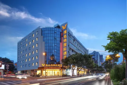 Vienna International Hotel (Chengdu Chunxi Road Taikoo Li Branch) - Ramah Hewan Peliharaan