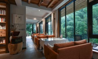 Quzhou Baoshan Academy Theme Guesthouse